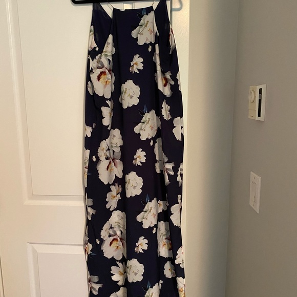 Maxi Dress - Picture 3 of 3
